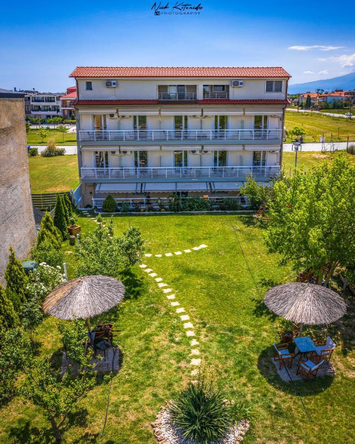 Rea Hotel Paralía Extérieur photo