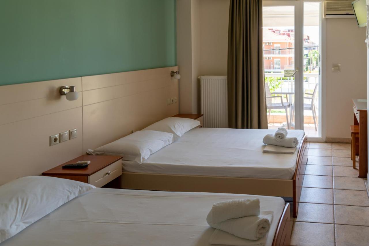 Rea Hotel Paralía Extérieur photo