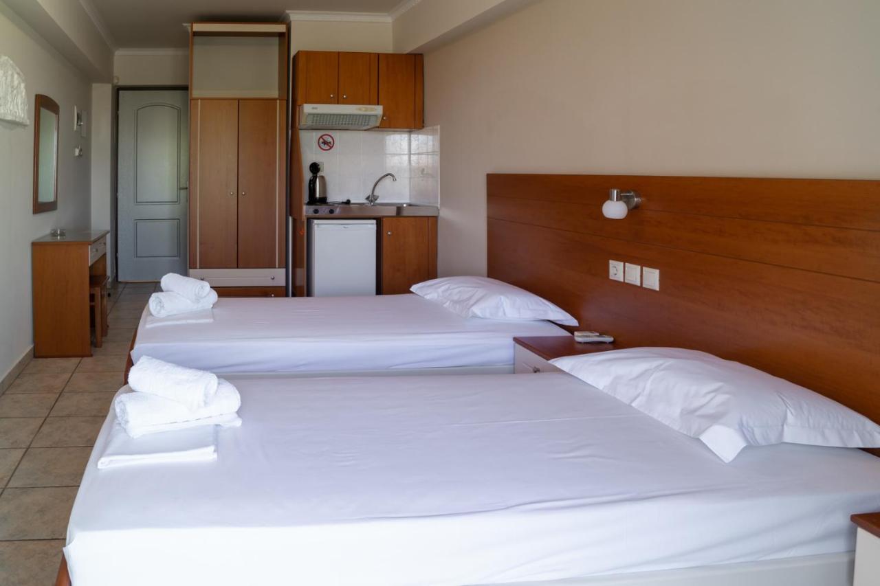 Rea Hotel Paralía Extérieur photo